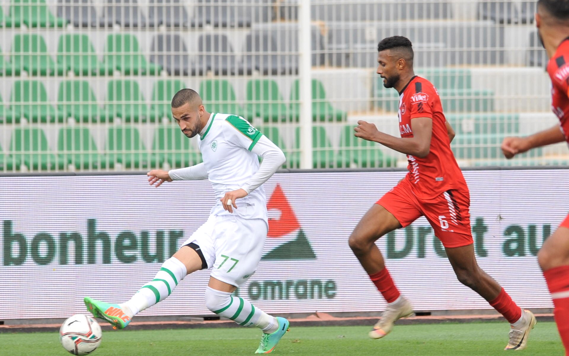 MCO-SCCM (3-2) : Le Mouloudia plus efficace que le Chabab !