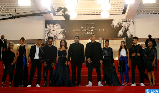 Festival de Cannes 2021: Projection officielle du film "Haut et Fort" de Nabil Ayouch Festival de Cannes 2021: Projection officielle du film "Haut et Fort" de Nabil Ayouch