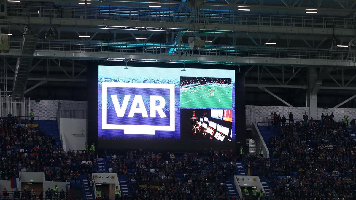 Pays-Bas / Arbitrage : Le public visionnera sur écran géant les séquences contrôlées par la VAR Pays-Bas / Arbitrage : Le public visionnera sur écran géant les séquences contrôlées par la VAR