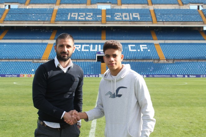 Liga : Le Marocain Ezzalzouli signe au Barça