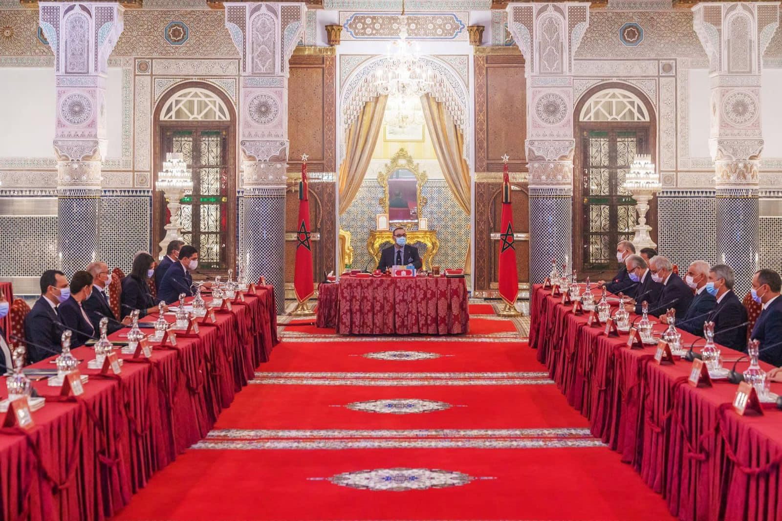 Conseil des ministres: Examen des grandes orientations du projet de loi des Finances 2022