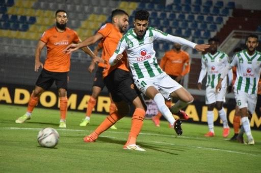Botola Pro D1 / DHJ-RSB (1- 1) : Un nul salutaire pour les Jdidis Botola Pro D1 / DHJ-RSB (1- 1) : Un nul salutaire pour les Jdidis