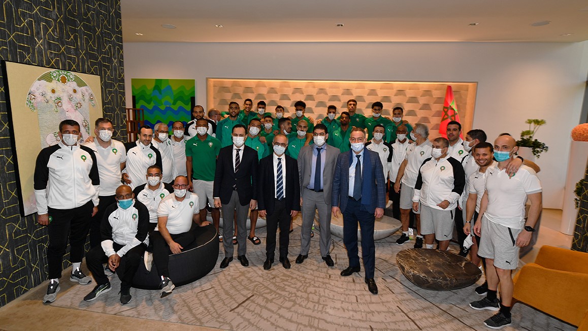 CAN-2021 : Les Lions de l'Atlas reçoivent la visite d'une délégation ministérielle CAN-2021 : Les Lions de l'Atlas reçoivent la visite d'une délégation ministérielle