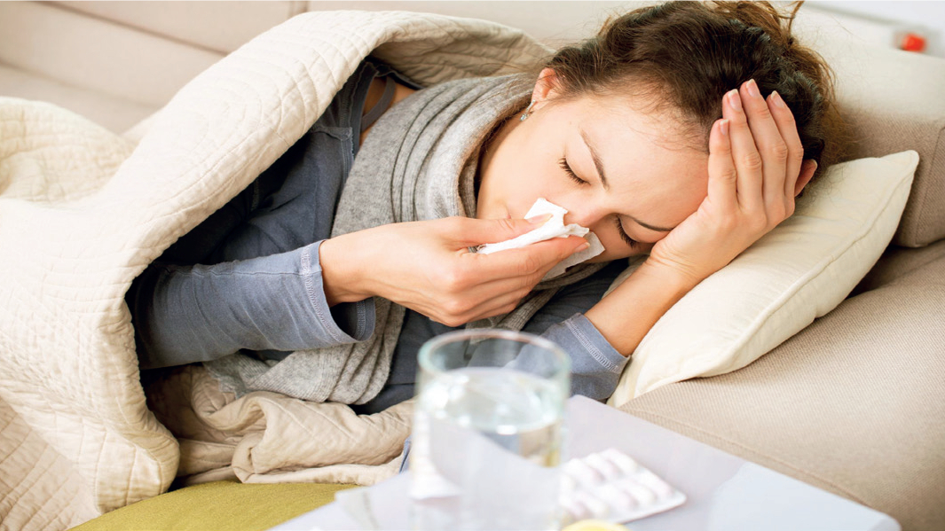 Bien-être : Simple grippe ou coronavirus ? Le guide des symptômes distinctifs