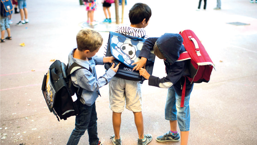 Fournitures scolaires : L’impact du digital sur le poids du cartable