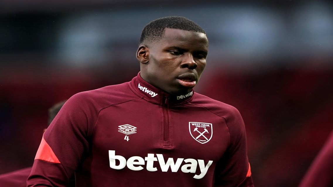 Premier League : Zouma (West Ham) lâché par Adidas, sanctionné par son club et sous la vindicte pour avoir frappé un chat !