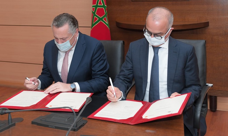 Le ministère de l'Education nationale s'allie avec Orange et Inwi pour promouvoir le e-learning au monde rural Le ministère de l'Education nationale s'allie avec Orange et Inwi pour promouvoir le e-learning au monde rural