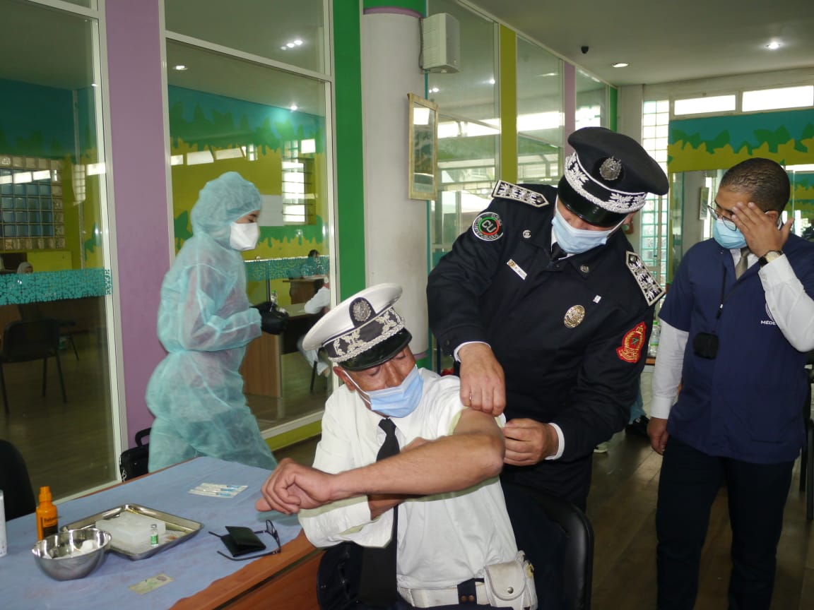 Compteur Coronavirus : la courbe épidémiologique continue sa descente, 508 nouveaux cas en 24h Compteur Coronavirus : la courbe épidémiologique continue sa descente, 508 nouveaux cas en 24h