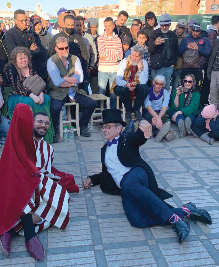 Marrakech / Festival International du Conte : L’ambassadeur britannique au Maroc fait sensation