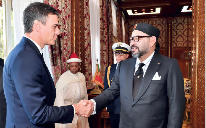 SM le Roi Mohammed VI reçevant le Premier ministre espagnol Pedro Sanchez. Ph. archives