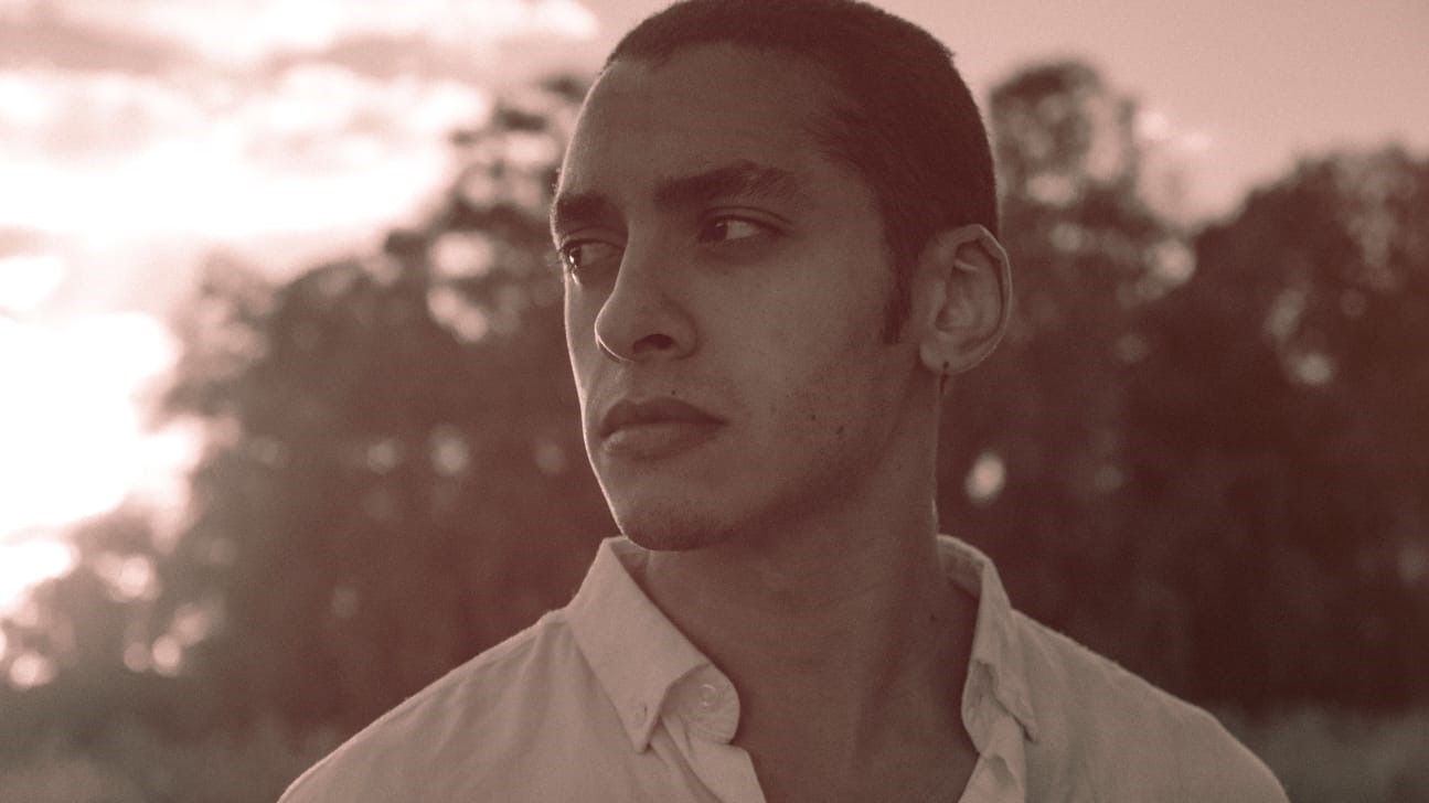 Interview avec Taha Mrichi : « I asked the Cedar Tree » rend hommage à la ville d’Ifrane