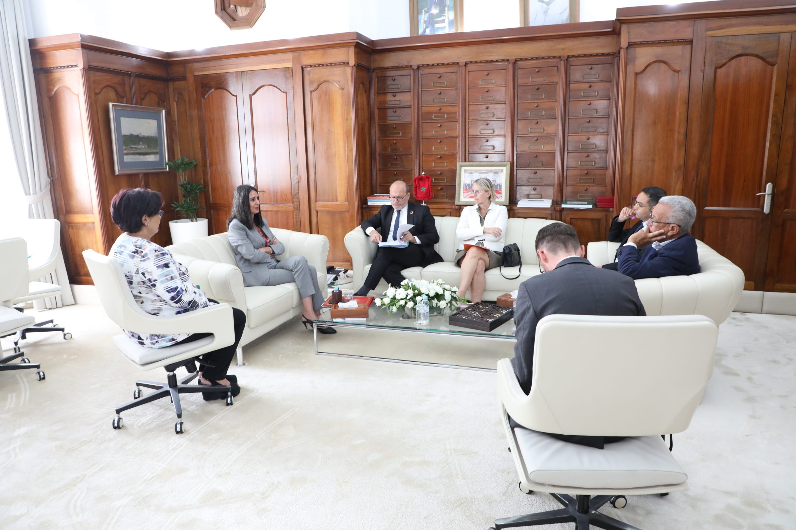 Fettah Alaoui, le Gal et le DG de l'AFD discutent des priorités de développement Fettah Alaoui, le Gal et le DG de l'AFD discutent des priorités de développement