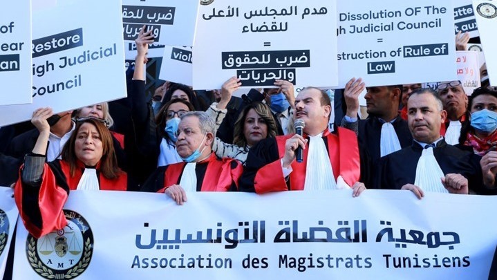 Tunisie : Le bras de fer se poursuit entre magistrats et Kaïs Saïed