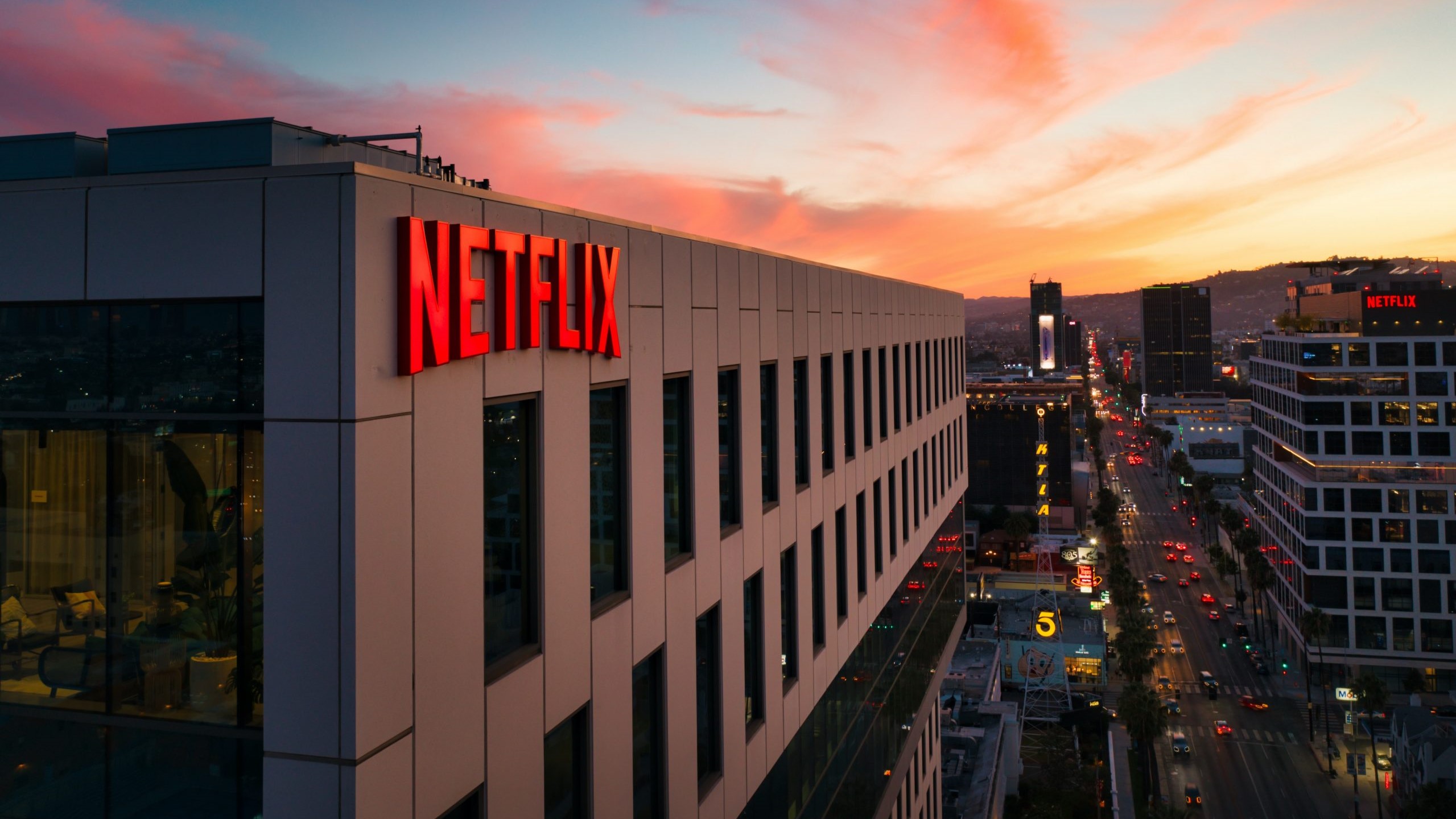 Réseaux sociaux : Netflix a licencié 300 personnes de plus