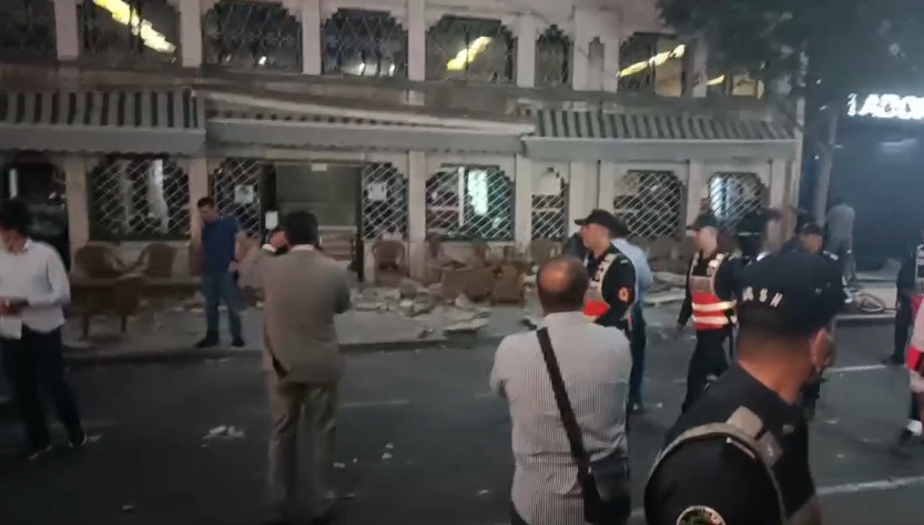 Tragédie à Casablanca : l'effondrement du fronton d'un café cause trois morts