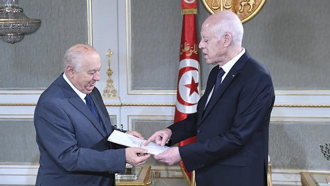 Tunisie : Un projet de Constitution qui remplace les pouvoirs par des fonctions Tunisie : Un projet de Constitution qui remplace les pouvoirs par des fonctions