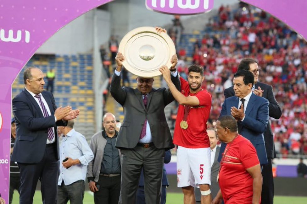 Botola Pro D1 :  Le 22e titre du Wydad célébré sur le terrain, négligé par la communication ‘’officielle’’ du club sur les réseaux sociaux! Botola Pro D1 :  Le 22e titre du Wydad célébré sur le terrain, négligé par la communication ‘’officielle’’ du club sur les réseaux sociaux!