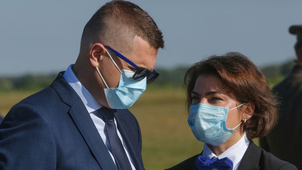 Le chef des services secrets ukrainiens, Ivan Bakanov, et la procureure générale Iryna Venediktova.