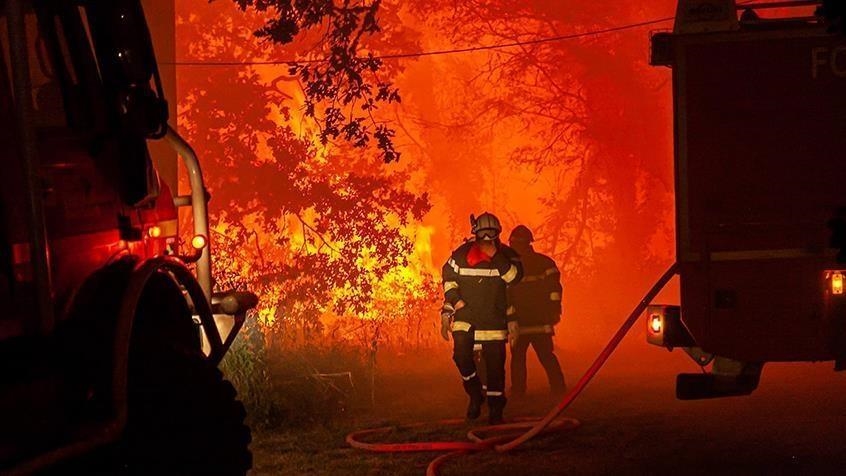 Incendie de forêt : 700 hectares partis en fumée en France