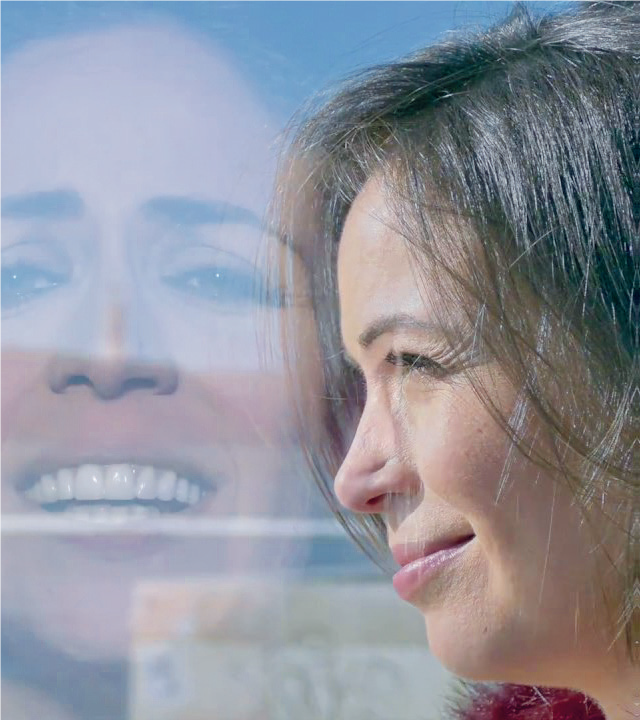 En 2002, Joana Amendoeira fait une apparition remarquée sur le disque hommage à Moniz Pereira.