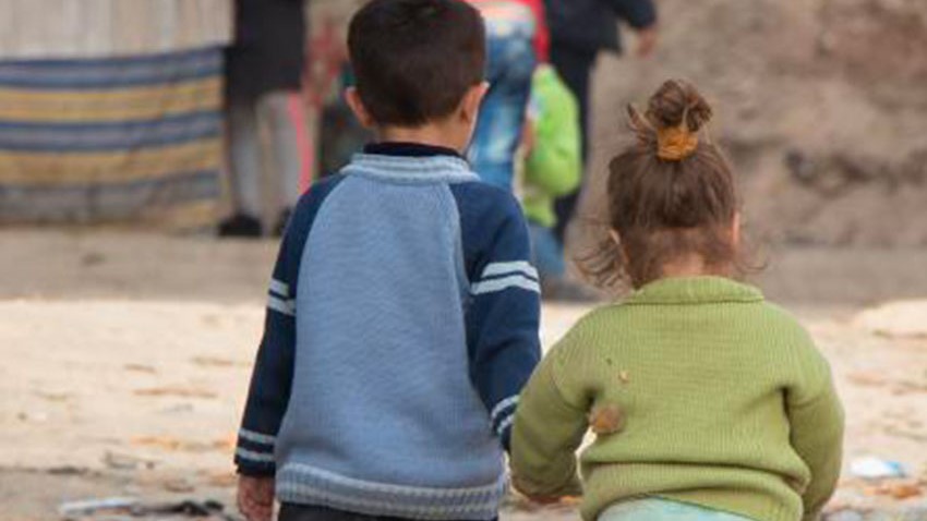 Enfance : Un enfant sur trois menacé d'un risque climatique élevé et d'une pauvreté écrasante