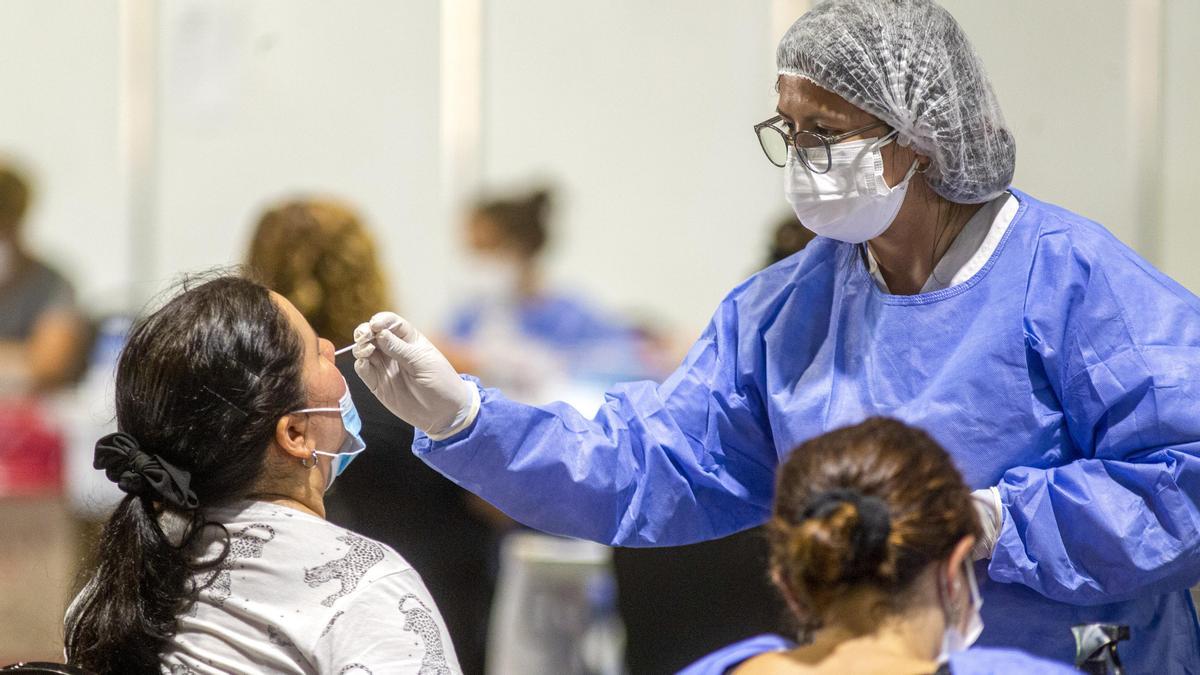 Compteur Coronavirus : 46 nouveaux cas, plus de 6,86 millions de personnes ont reçu trois doses du vaccin