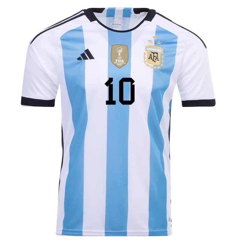 Le maillot argentin floqué des 3 étoiles mis sur le marché