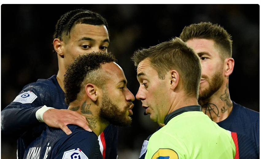 PSG- Strasbourg : Neymar expulsé