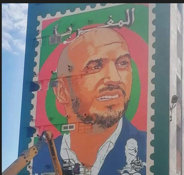 Equipe nationale : Une belle fresque murale en hommage à Regragui ! Equipe nationale : Une belle fresque murale en hommage à Regragui !