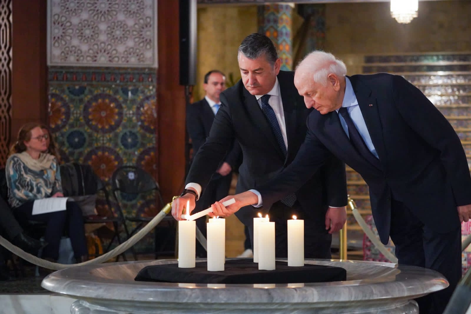 Azoulay appelle préserver au fil des générations la Mémoire de l'Holocauste Azoulay appelle préserver au fil des générations la Mémoire de l'Holocauste