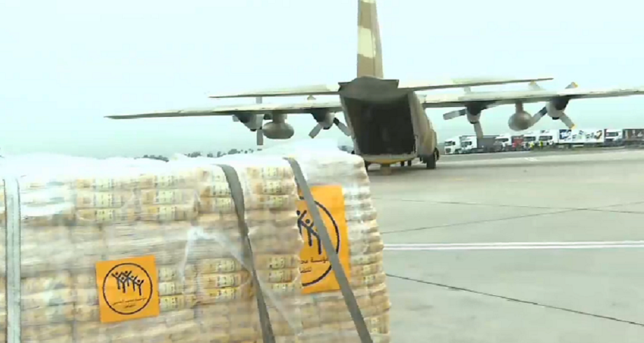 Chutes de neige : Arrivée à Ouarzazate des premiers avions des FAR pour aider les populations touchées