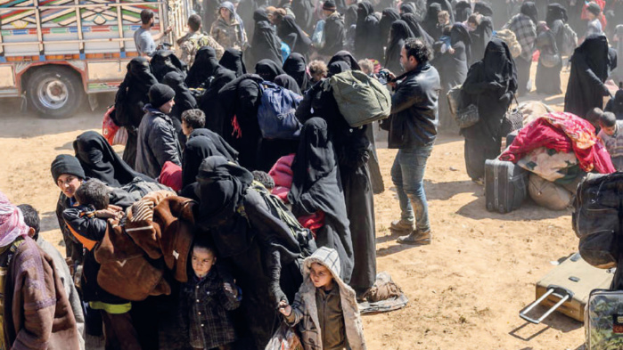 Marocains bloqués en Syrie et en Irak : les représentants des familles organisent un stand devant le ministère de Bourita