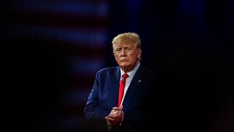 Inédit : L'ex président américain Donald Trump va être inculpé au pénal