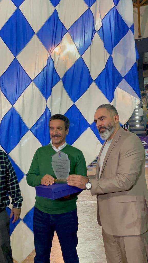 L’IRT Basket rend hommage au directeur de la Jeunesse et Culture L’IRT Basket rend hommage au directeur de la Jeunesse et Culture