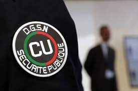 Agadir : Interpellation de deux individus pour leur implication présumée dans une affaire d'usurpation de fonction de policier Agadir : Interpellation de deux individus pour leur implication présumée dans une affaire d'usurpation de fonction de policier