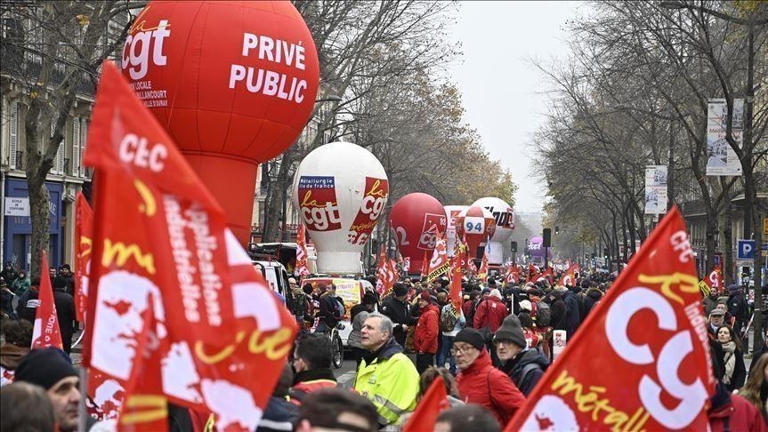 Réforme des retraites: Les renseignements français s'attendent à une mobilisation historique au 1er Mai