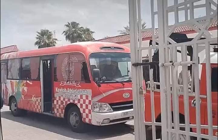Football : Deux bus du KACM saisis aux profits d’anciens dirigeants!