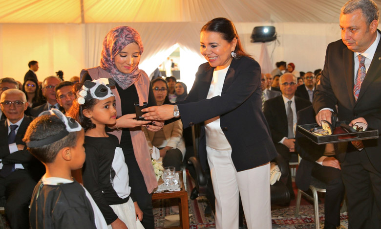 Tanger : SAR la Princesse Lalla Asmae inaugure un centre pour enfants et jeunes sourds