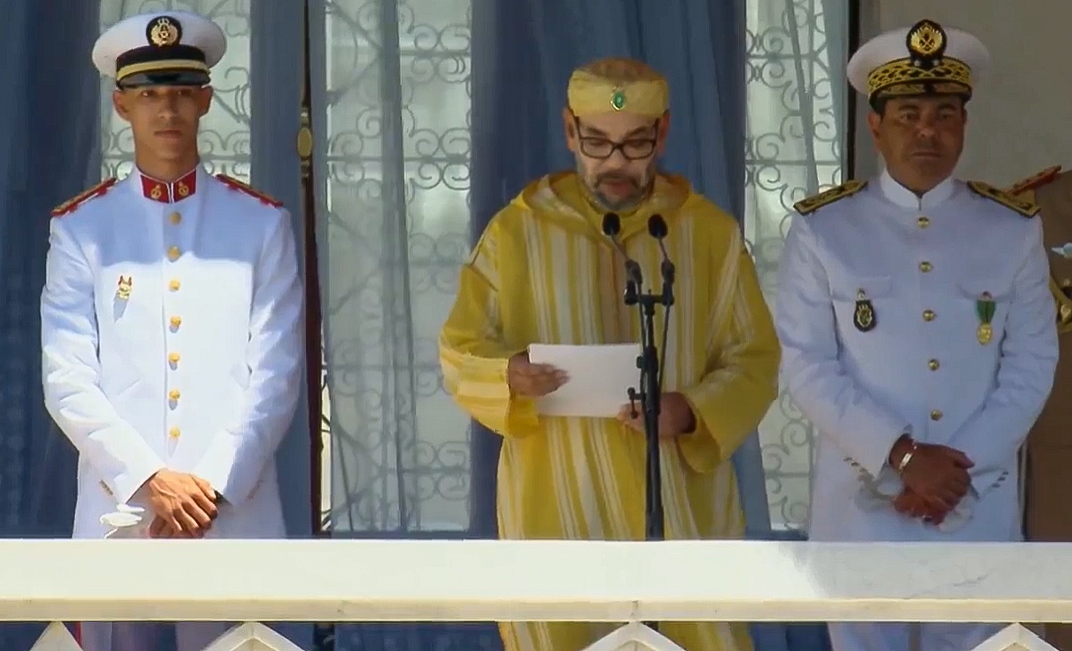 Fête du Trône : Les officiers prêtent serment devant SM le Roi lors d'une cérmonie solennelle