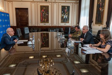 Coopération militaire: Vers un accord entre le Maroc et la Roumanie
