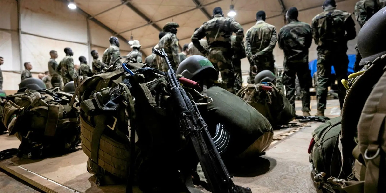 Paris will withdraw its troops this week