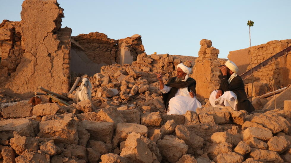 Afghanistan : Plus de 2000 morts dans un violent séisme