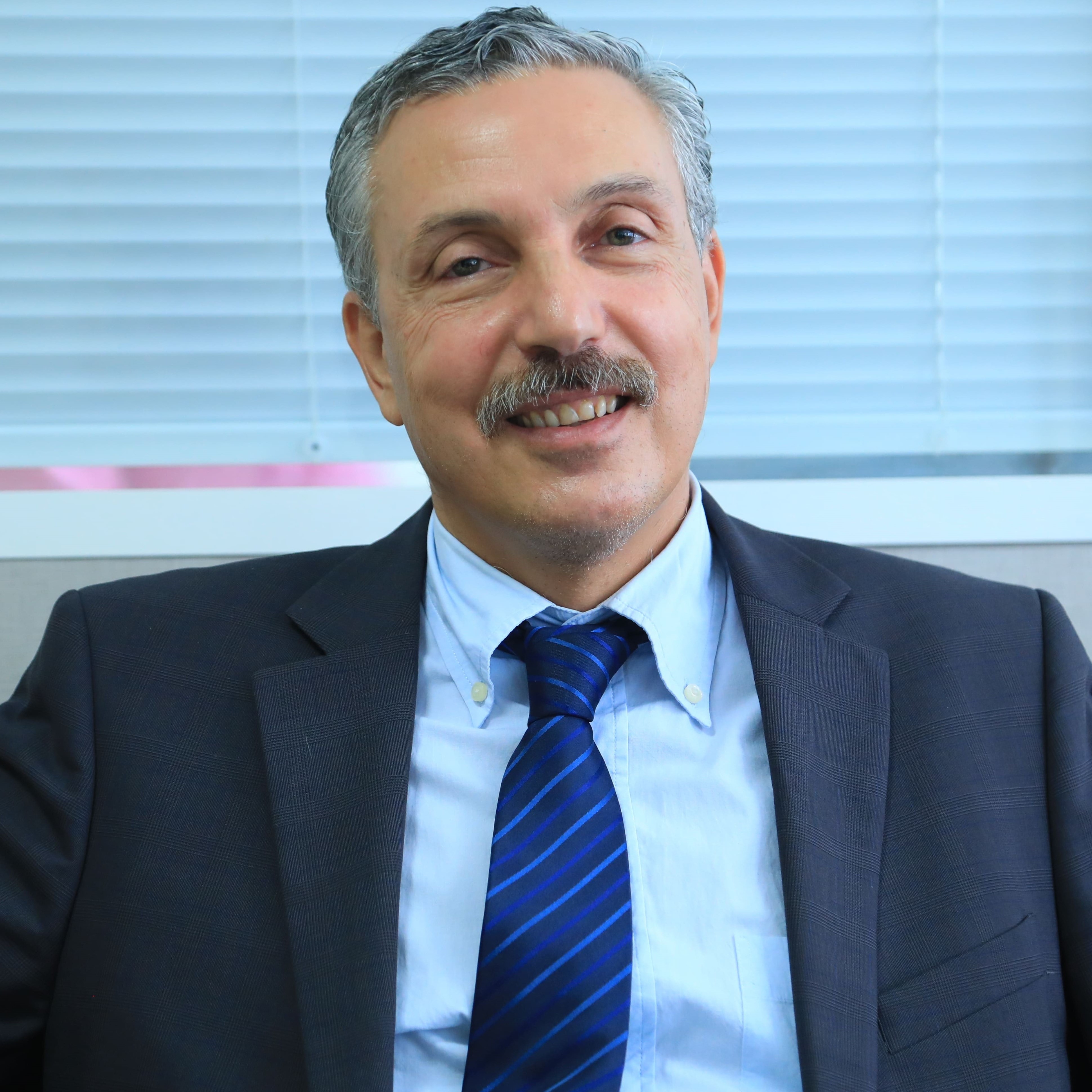 Allal Amraoui, député du Parti de l’Istiqlal, a répondu à nos questions au sujet de la rentrée parlementaire. Allal Amraoui, député du Parti de l’Istiqlal, a répondu à nos questions au sujet de la rentrée parlementaire.