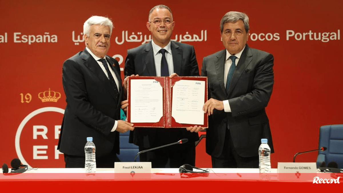 Mondiale 2030 : Le Maroc, l'Espagne et le Portugal remettent officiellement leur candidature commune à la FIFA Mondiale 2030 : Le Maroc, l'Espagne et le Portugal remettent officiellement leur candidature commune à la FIFA