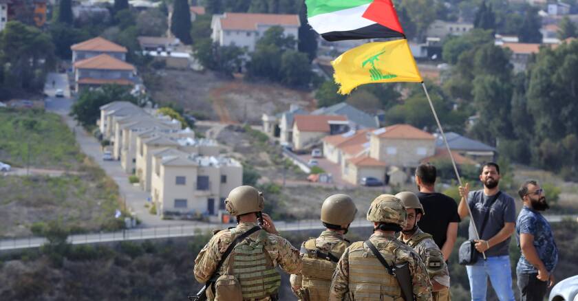 Frappes israéliennes sur des positions du Hezbollah après des tentatives de tirs