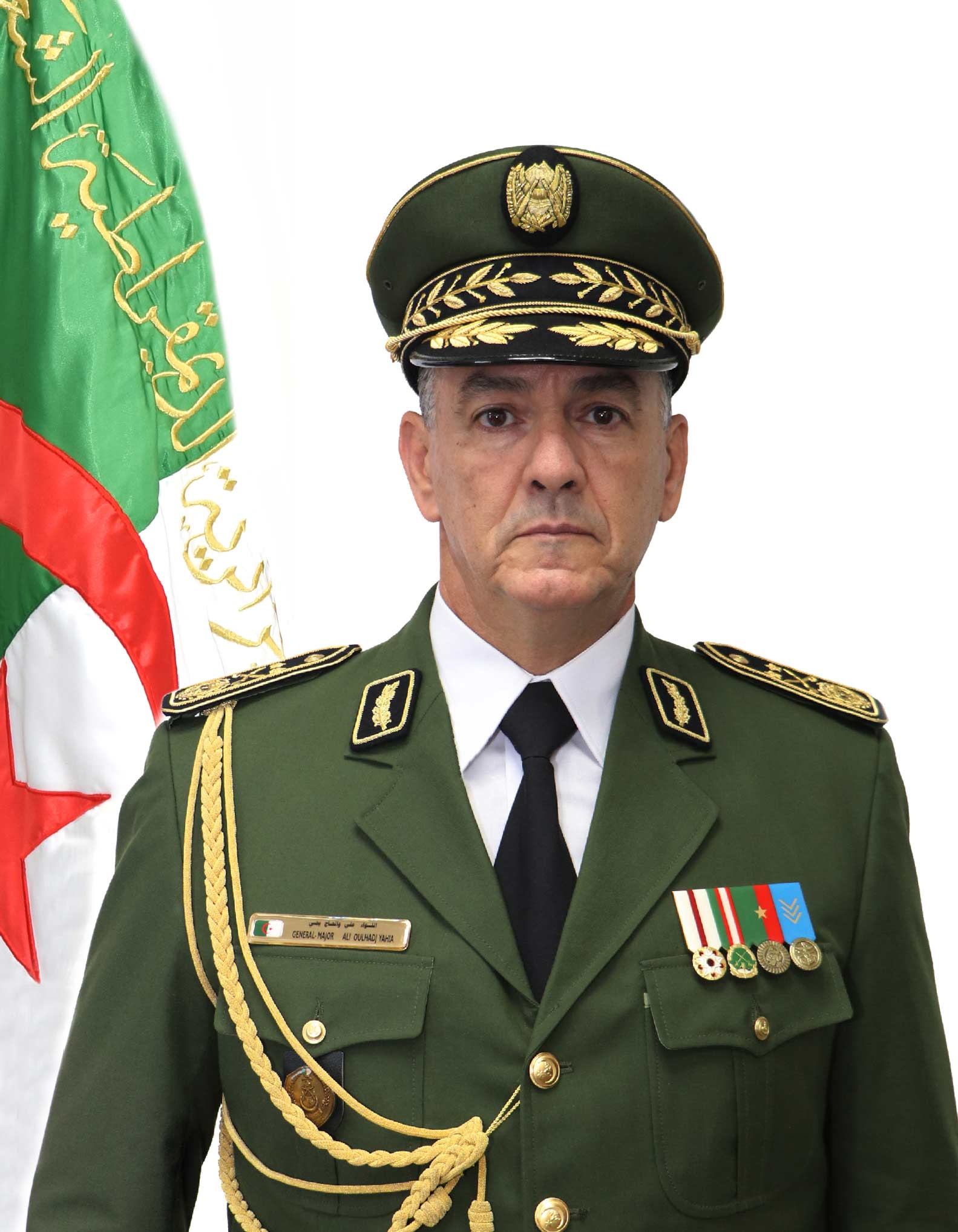 Algérie : Chengriha appelé à arbitrer entre le roublard et le couard