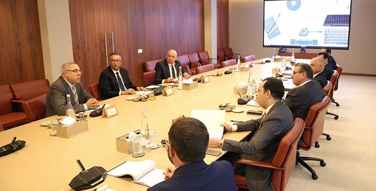 L’Exécutif et les syndicats gèlent temporairement le Statut unifié L’Exécutif et les syndicats gèlent temporairement le Statut unifié