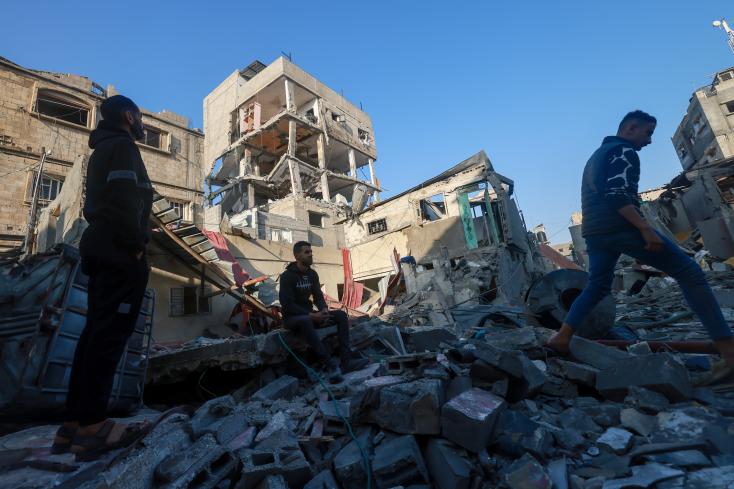 Israël pilonne la bande de Gaza après la fin de la trêve