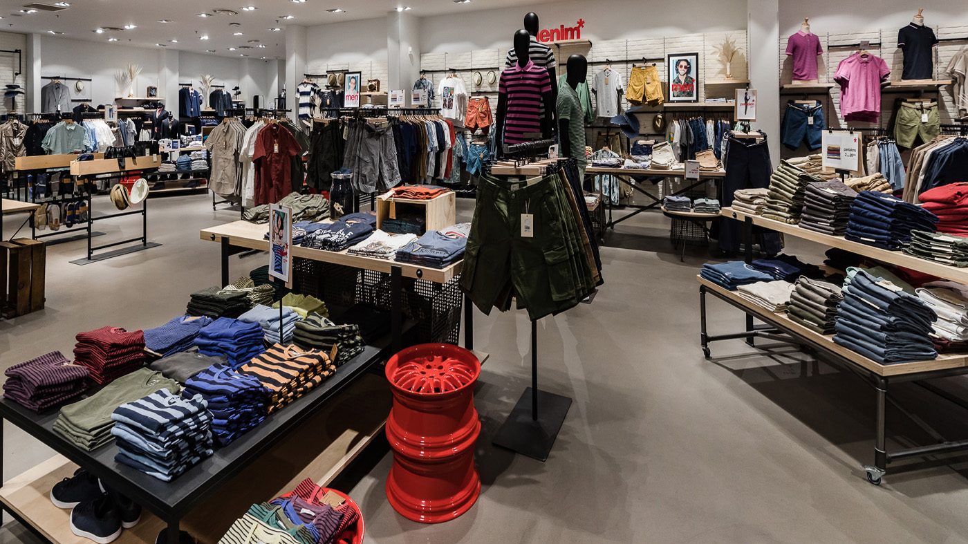 Prêt-à-porter : Derrière les prix exorbitants des franchises au Maroc [INTÉGRAL]