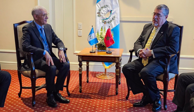 Talbi El Alami représente SM le Roi à la cérémonie d'investiture du nouveau président du Guatemala